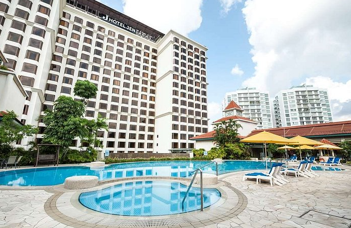新加坡东陵酒店与J65餐厅——豪华住宿与美食体验